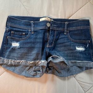 Hollister low rise shorts